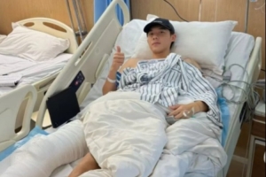 李嗣镕手术后社媒晒照：非常不幸再次遭遇伤情，养好伤重新出发